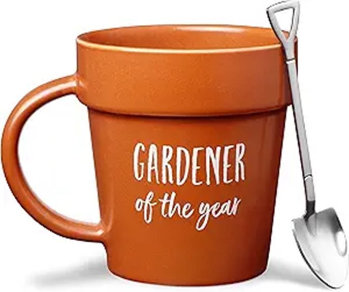 gardener mug with spoon